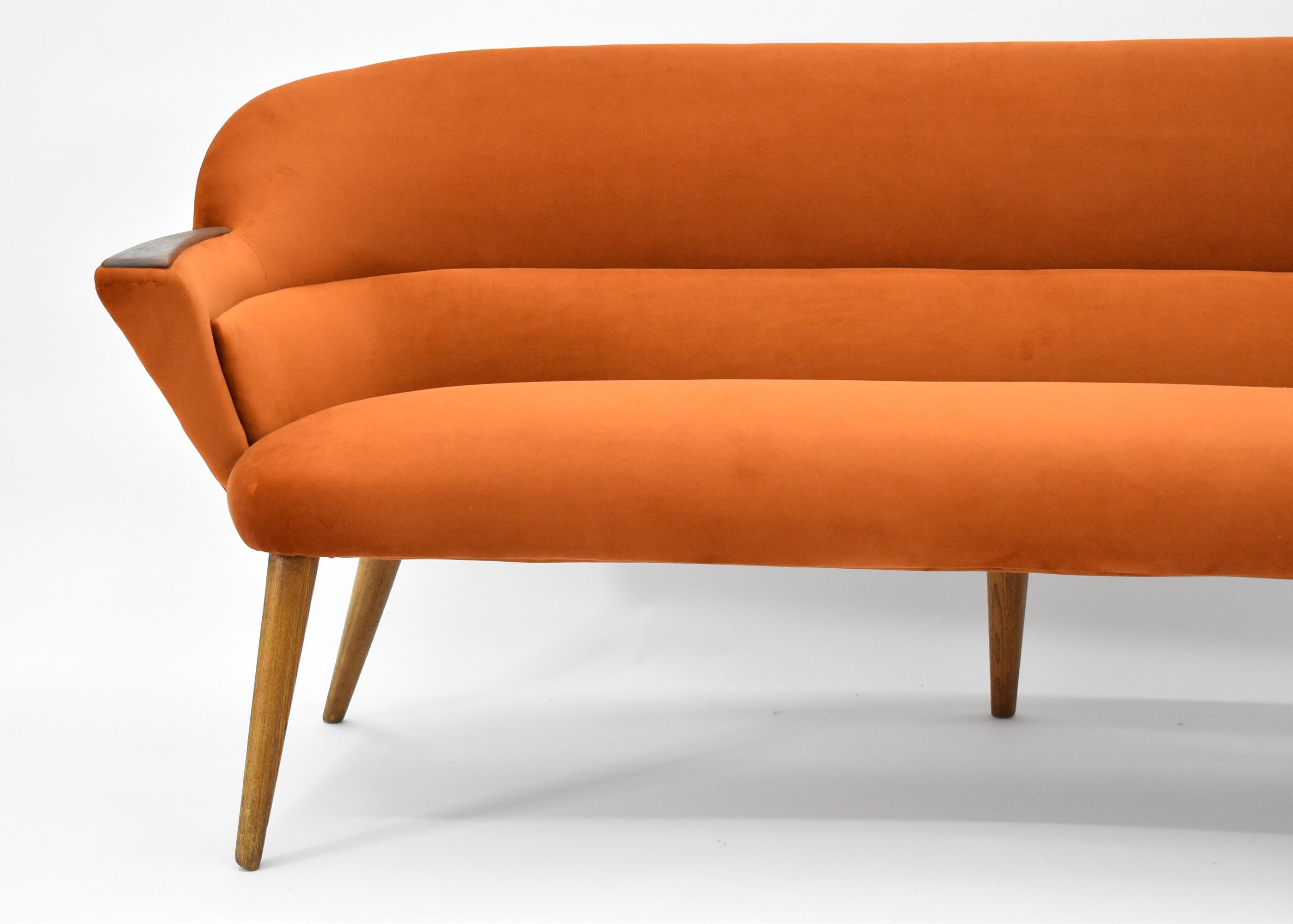 Canapé scandinave vintage Danemark années 1960 velours roux