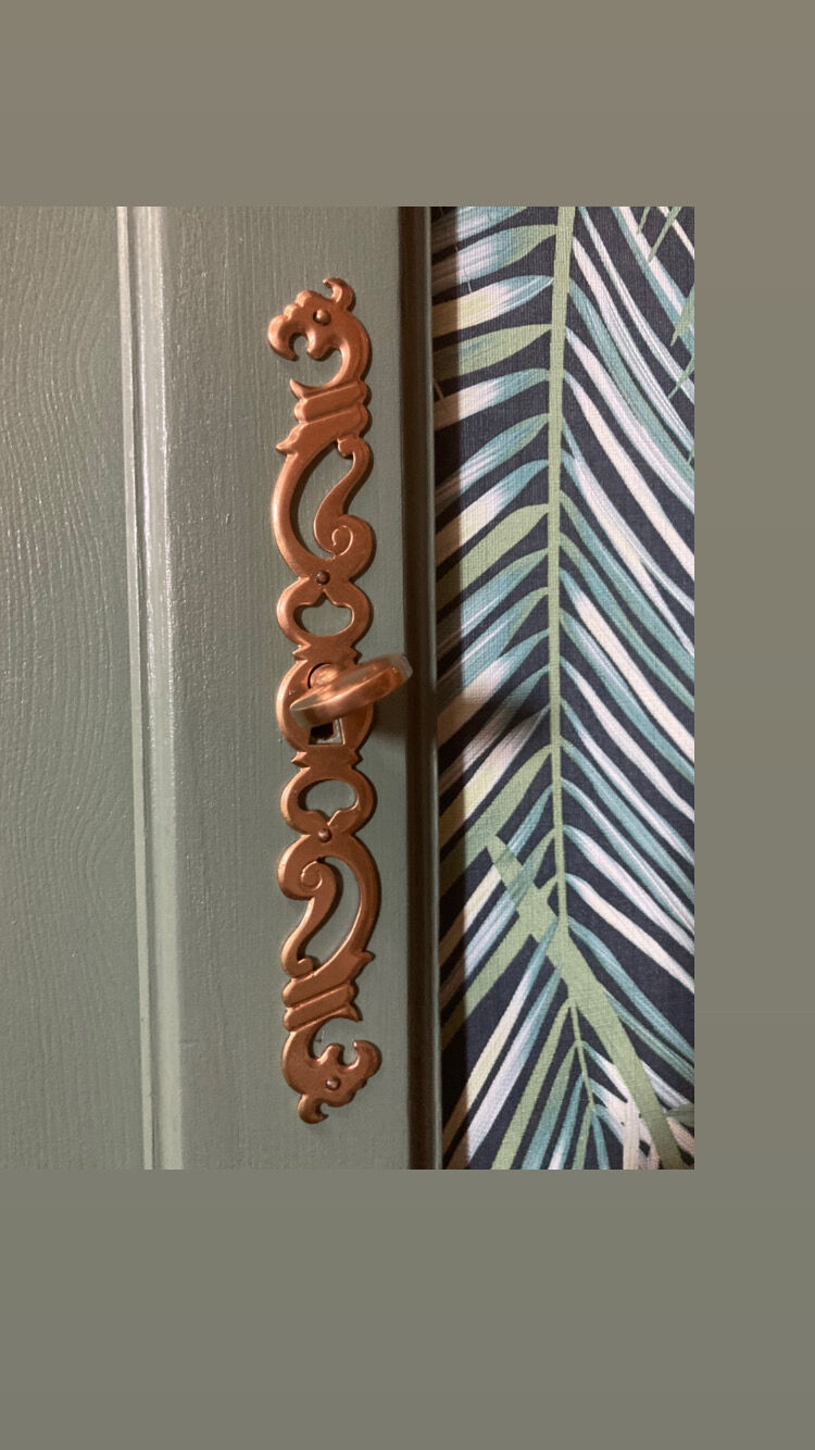 Vintage parisian wardrobe