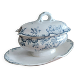 Rambouillet model sauce boat from Lunéville factory