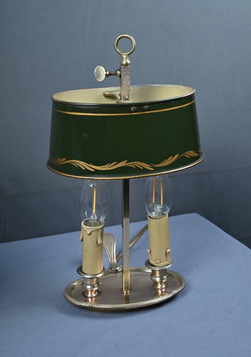 Pair of "Bouillotte" Lamps in Brass, Empire Style – Early 20th Century