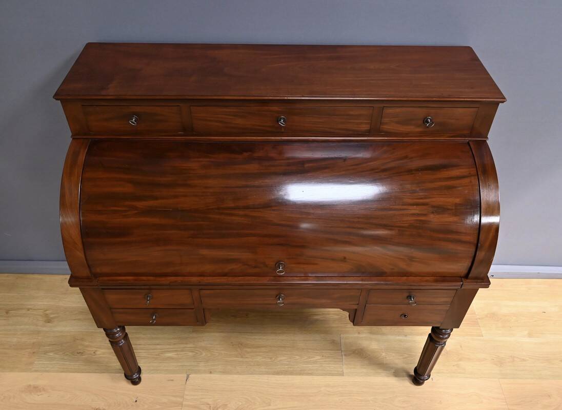 Mahogany Cylinder Desk, Restoration Period – Part 1 of the 19th Century