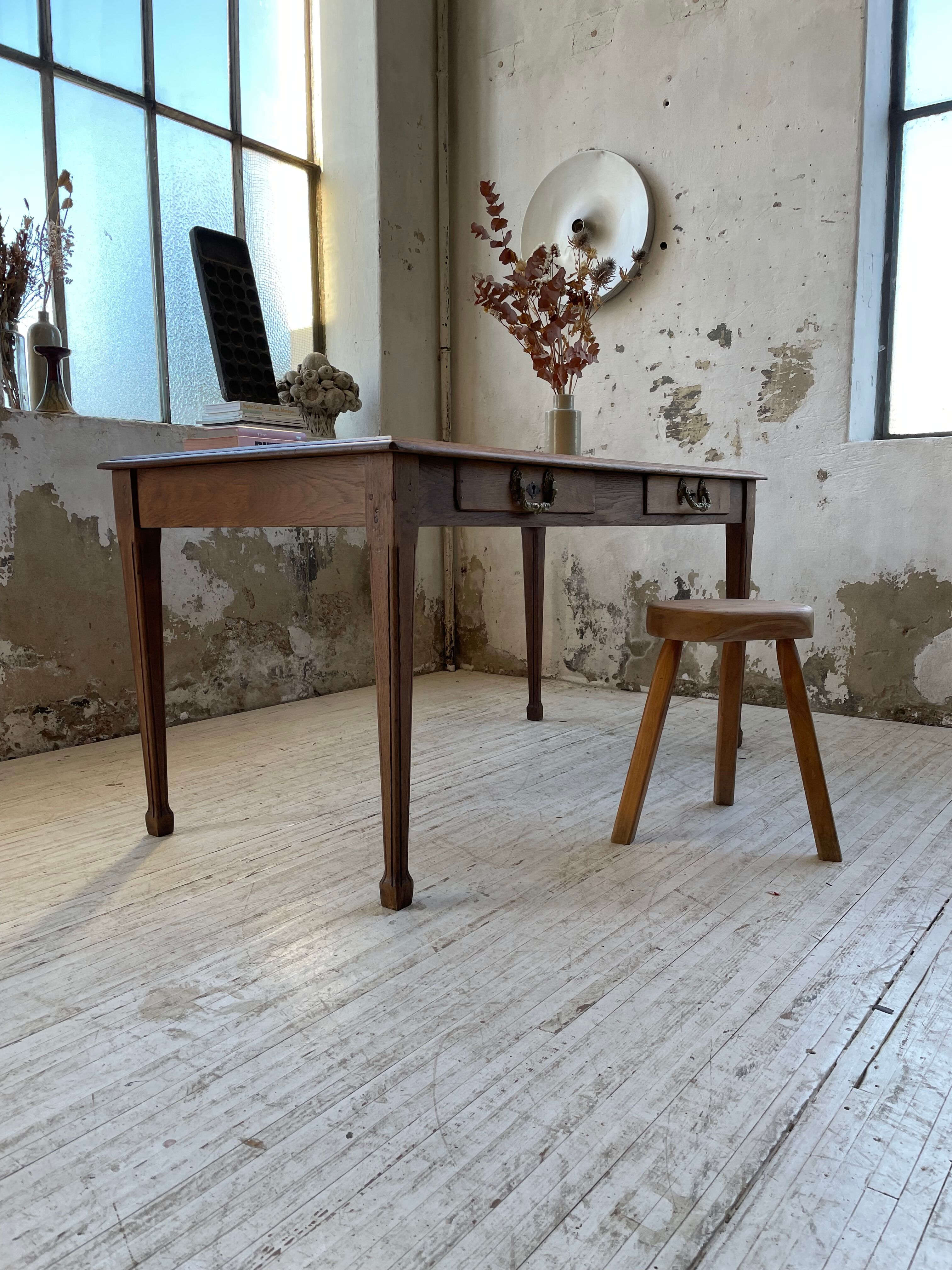 Oak desk 1900