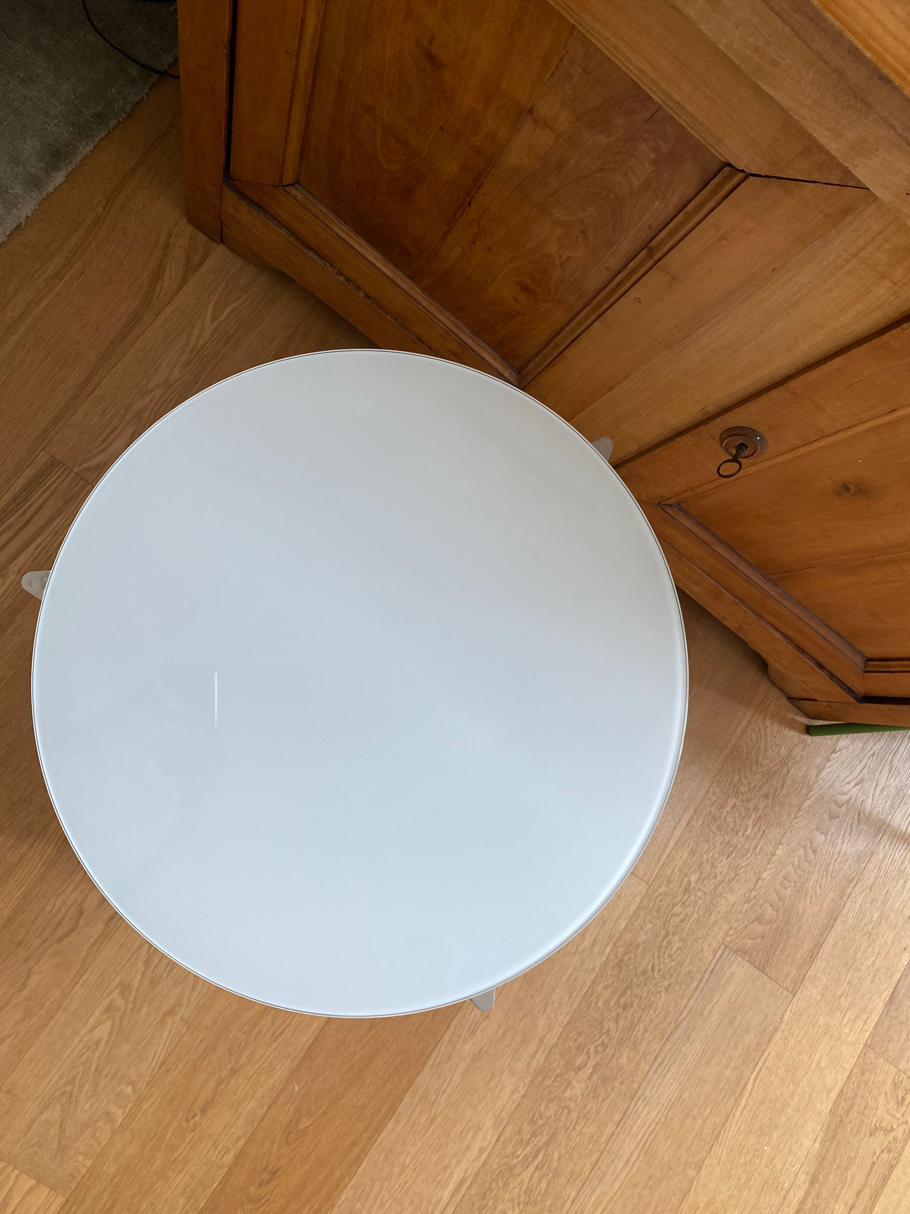 Desserte à roulettes Strind par Ehlen Johansson pour Ikea