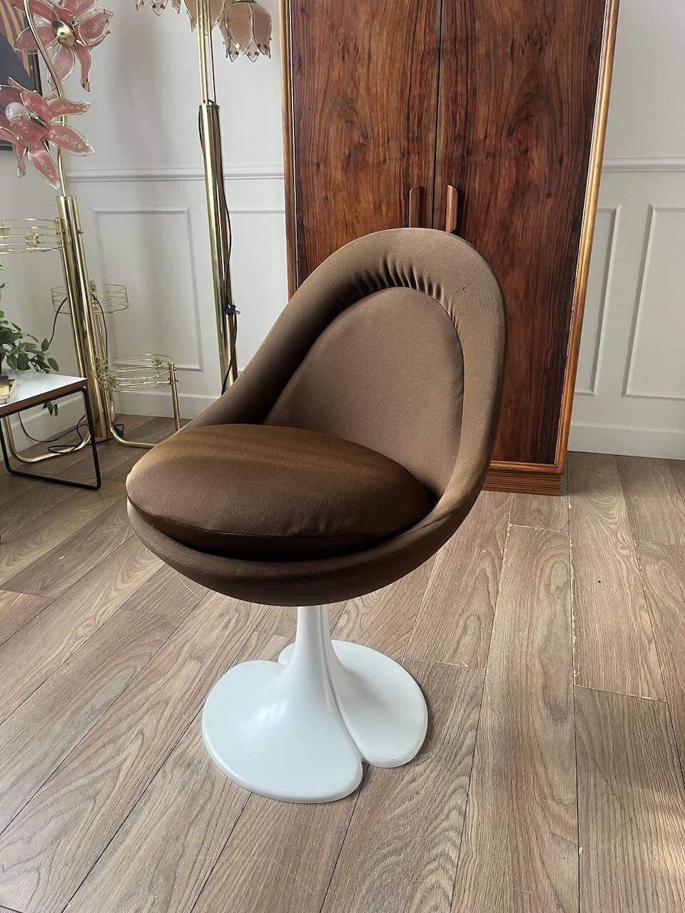 Chaise Egg, Christian Adam