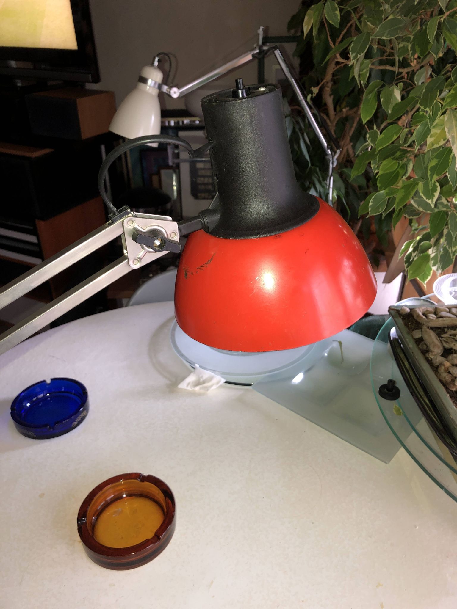 Lampe d'architecte rouge   patented  finlande