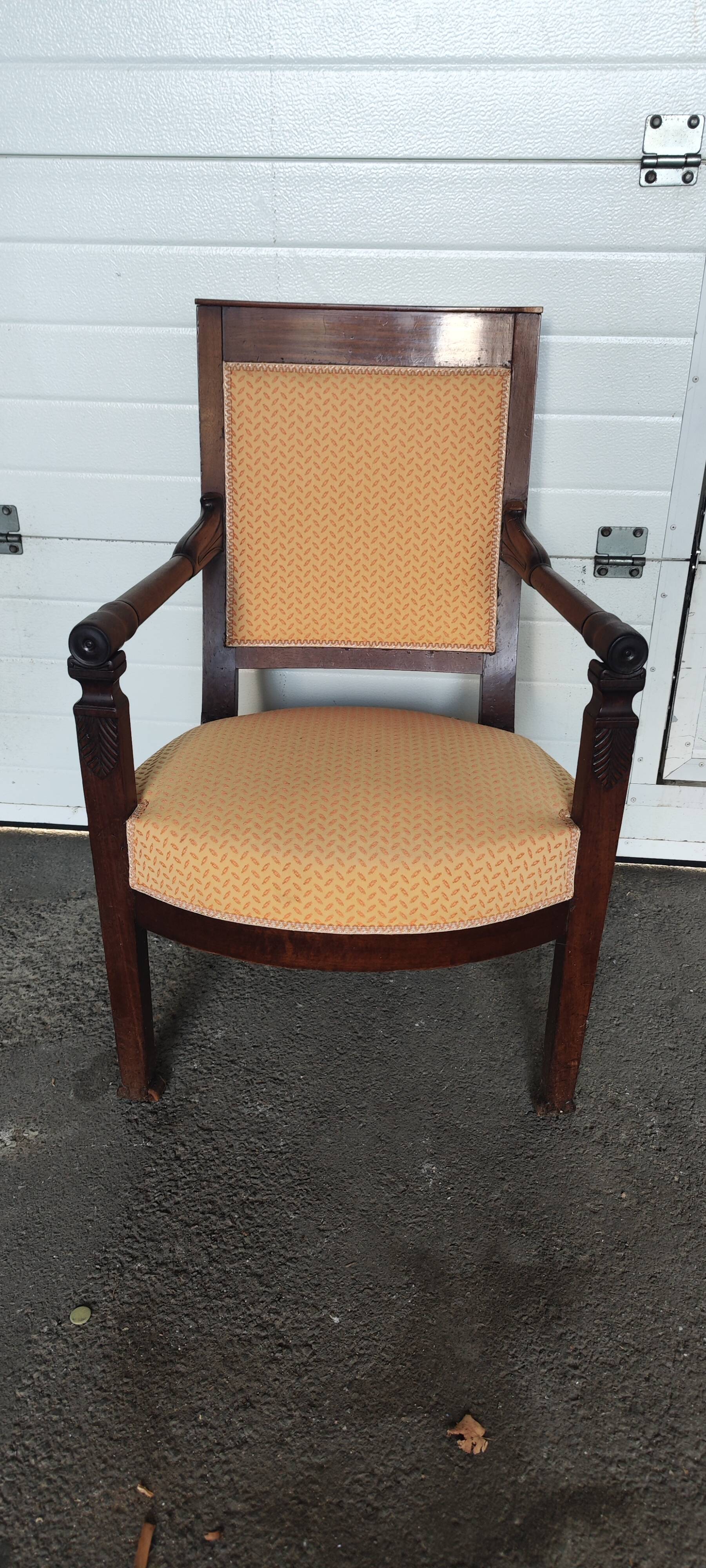 Empire style armchair in ecru fabric