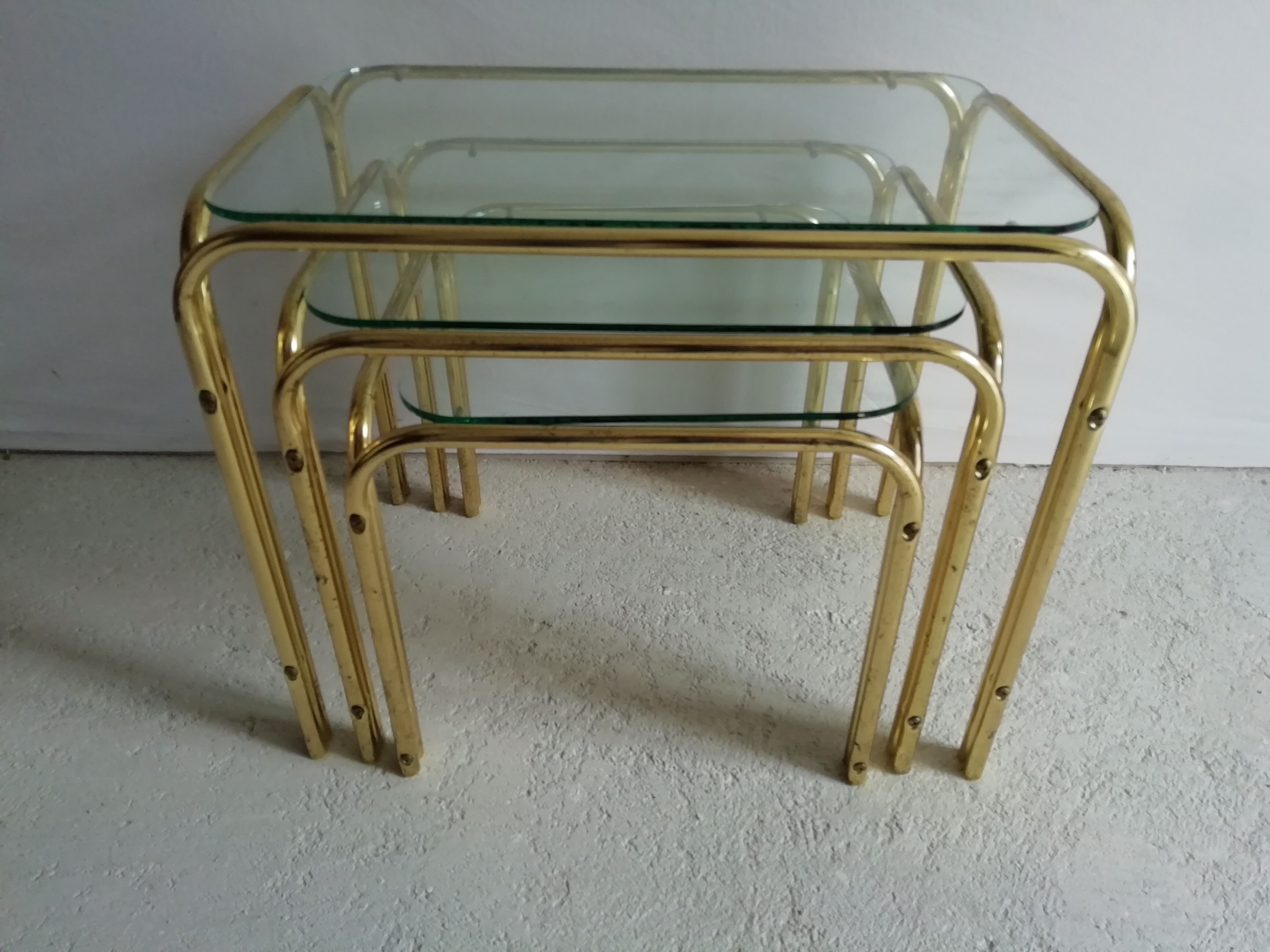 Tables gigognes vintage