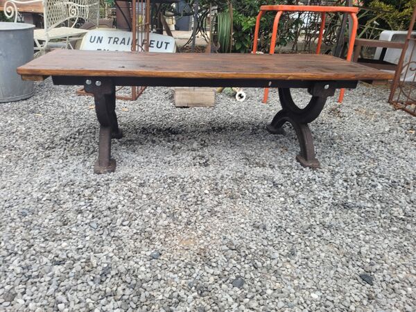 Banc ou table basse de jardin piètements en fonte 150×56cms