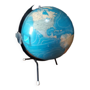 Globe terrestre taride