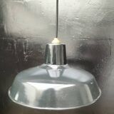 Enamelled sheet metal pendant light