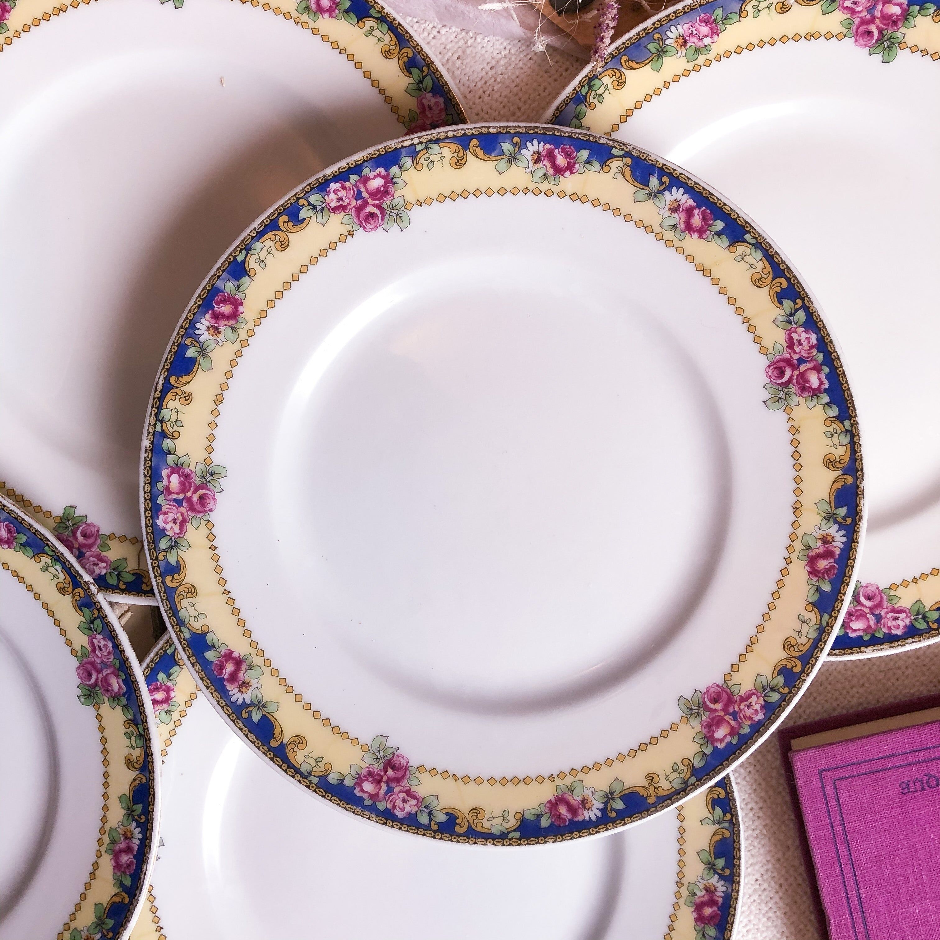 Set de 6 assiettes à dessert en porcelaine