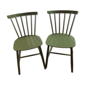Paire de chaises vertes
