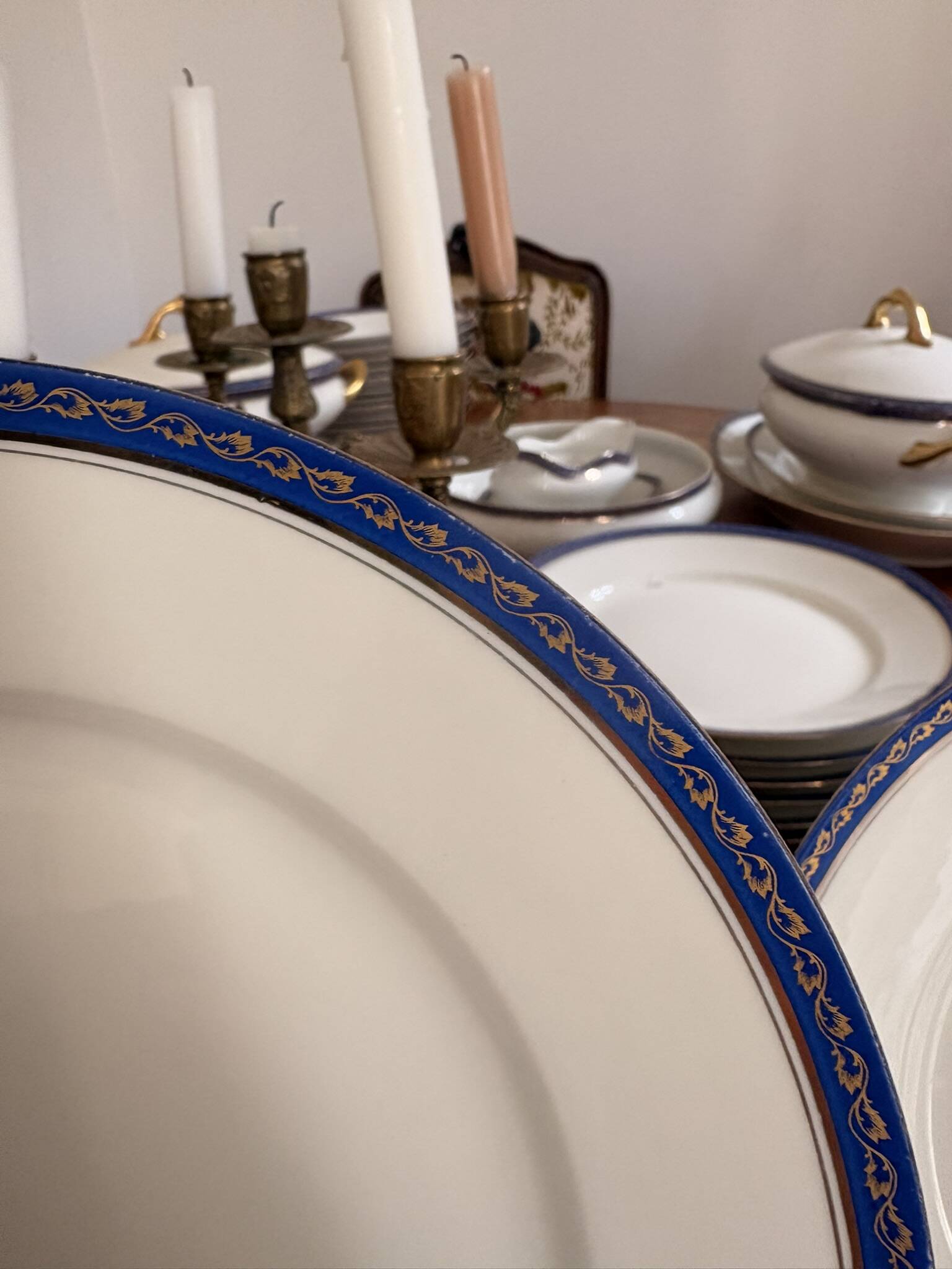 Lot 6 Flat plates Porcelain Limoges Blue Gold Betoule & Legrand 2/2