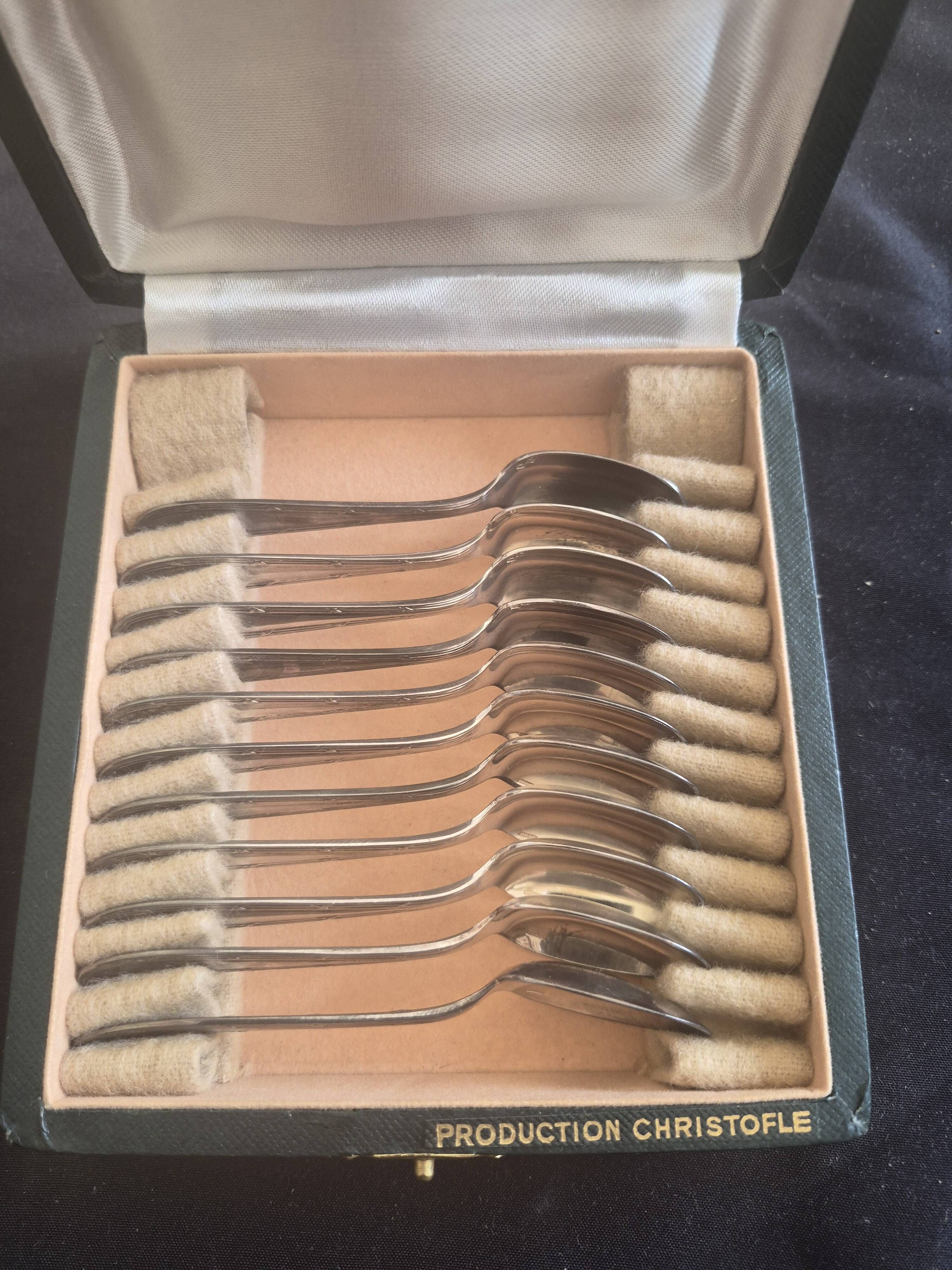 Small spoon box