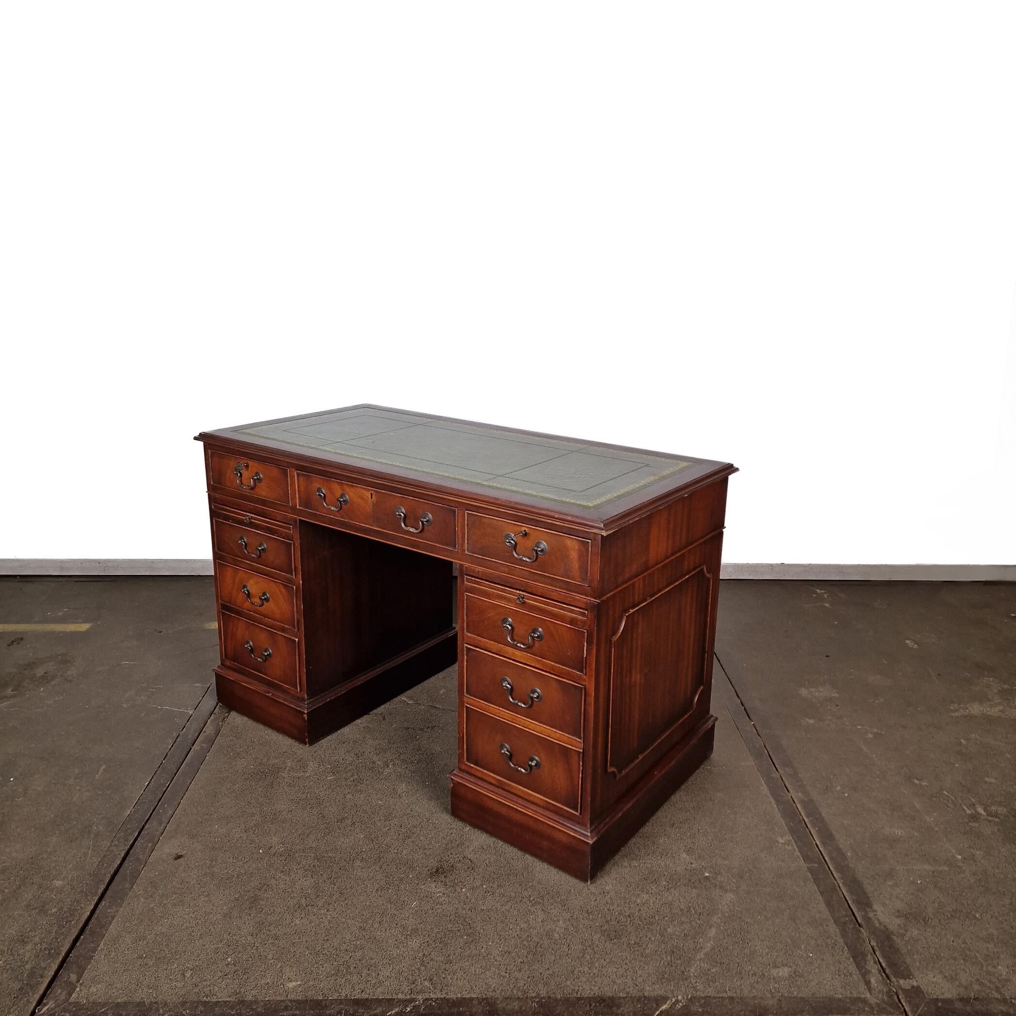 Vieux bureau vintage
