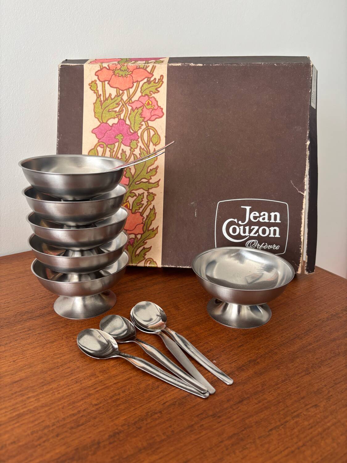 Vintage Jean Couzon box with 6 stainless steel ice cream bowls and bistro spoons.