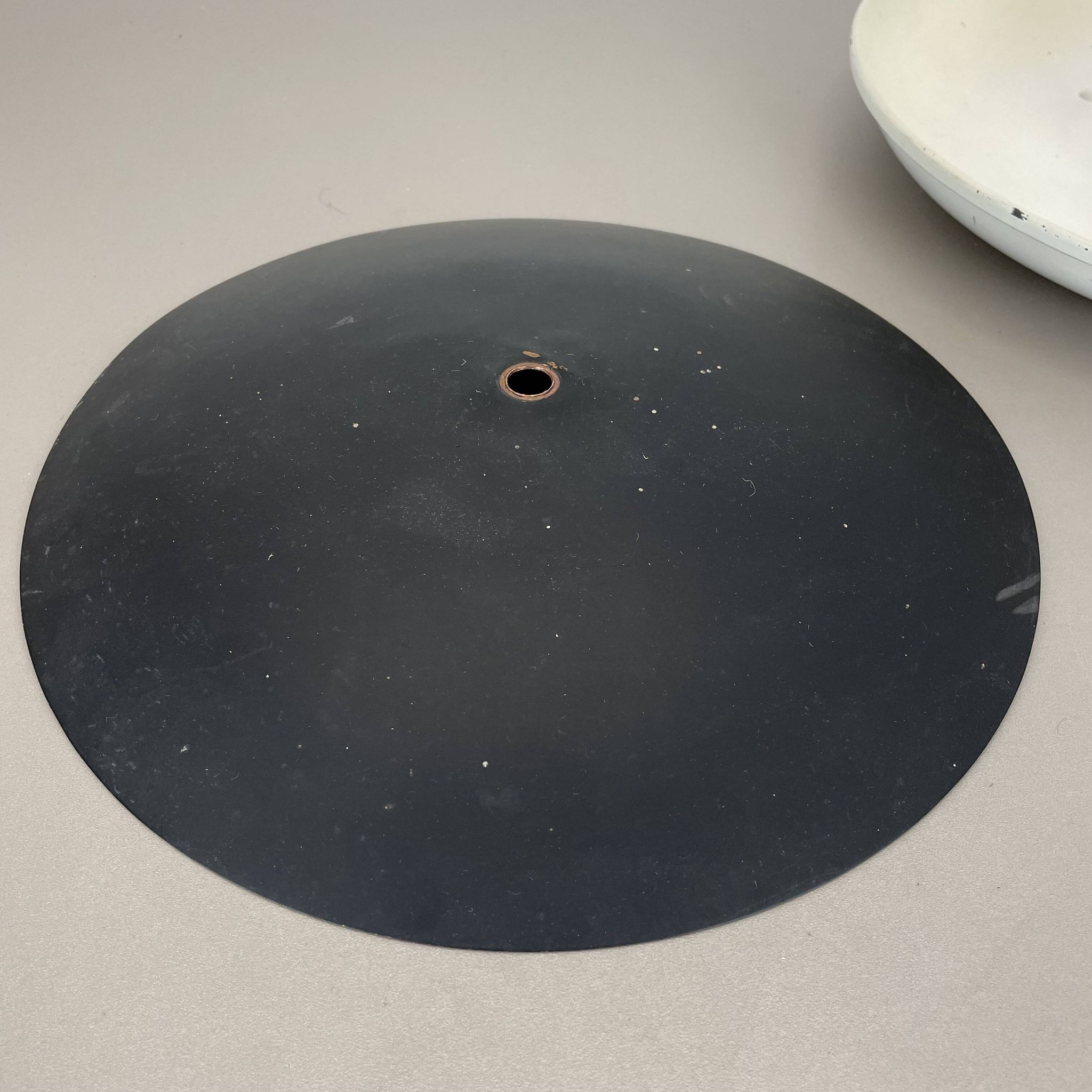unique round metal Gino Sarfatti Style Ceiling Wall Light Flushmount Italy 1950s