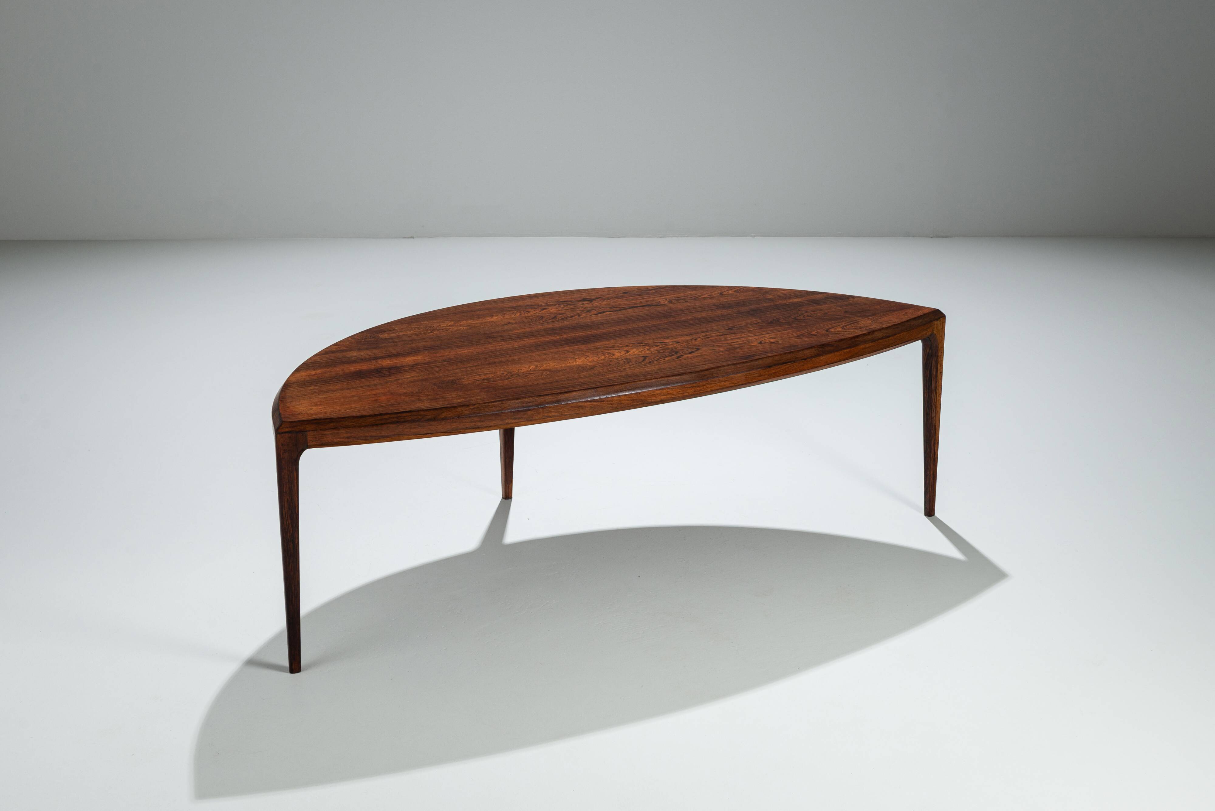 Johannes Andersen rosewood coffeetable for Silkeborg