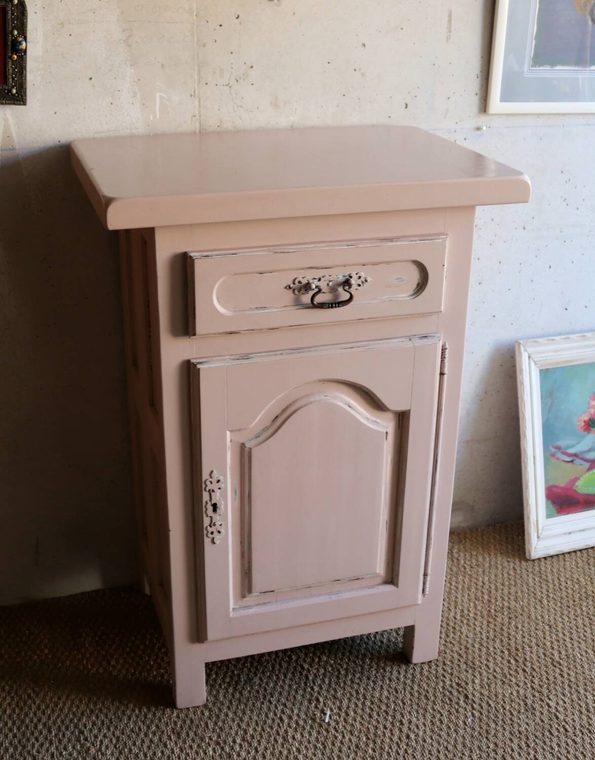 Old high jam bowl in pink painted solid wood