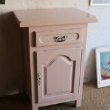 Confiturier haut ancien en bois massif peint rose