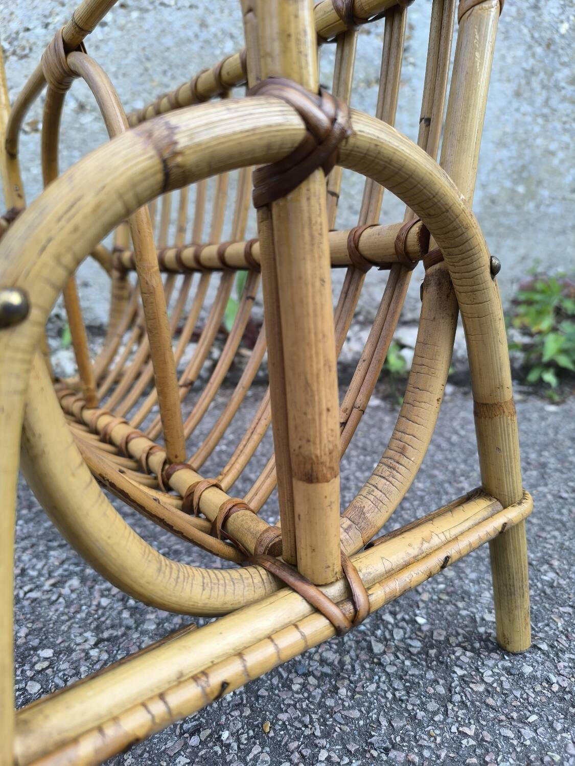 Rattan magazine rack 1960
