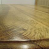 ﻿Round shutter table in solid walnut