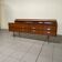 Sideboard anni '50 in legno e mensola in marmo