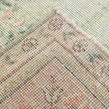 6x10 Peach Beige & Green Soft Wool Vintage Rug, 201x308Cm SK 5621