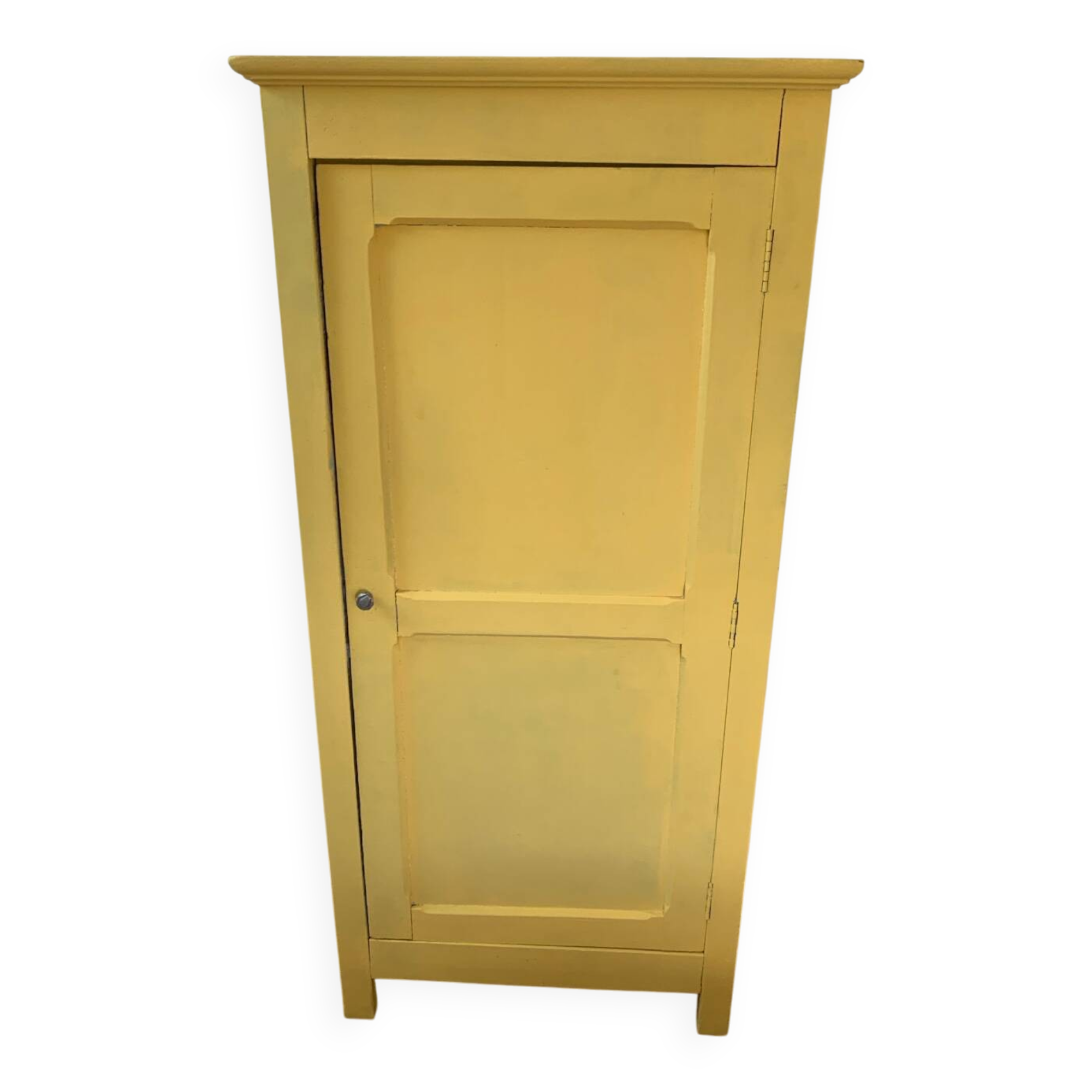 Small Parisian wardrobe