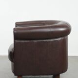 Club Armchair in Very Good Condition Made of Cowhide in English Style
