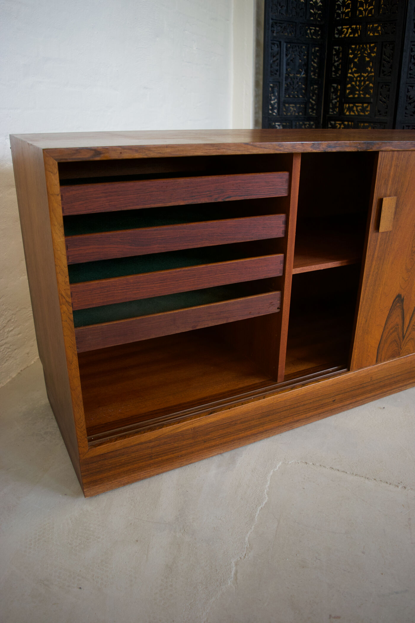 Buffet en palissandre par Dammand & Rasmussen Par Viby Møbelfabrik, Danemark