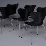 Arne Jacobsen Series 7 Chairs by Fritz Hansen. 1960s