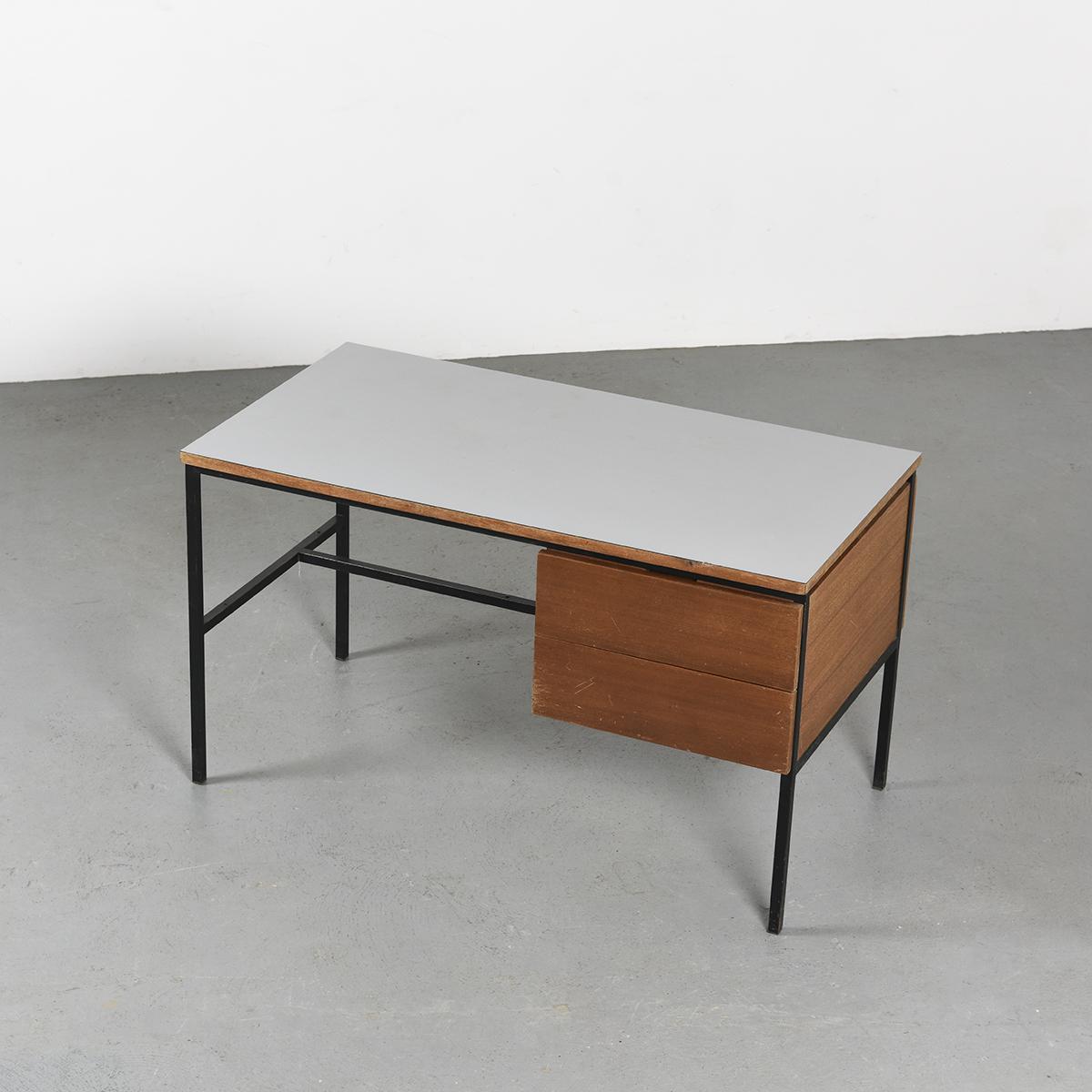 Desk model 620, Pierre Guariche for Minvielle, circa 1950