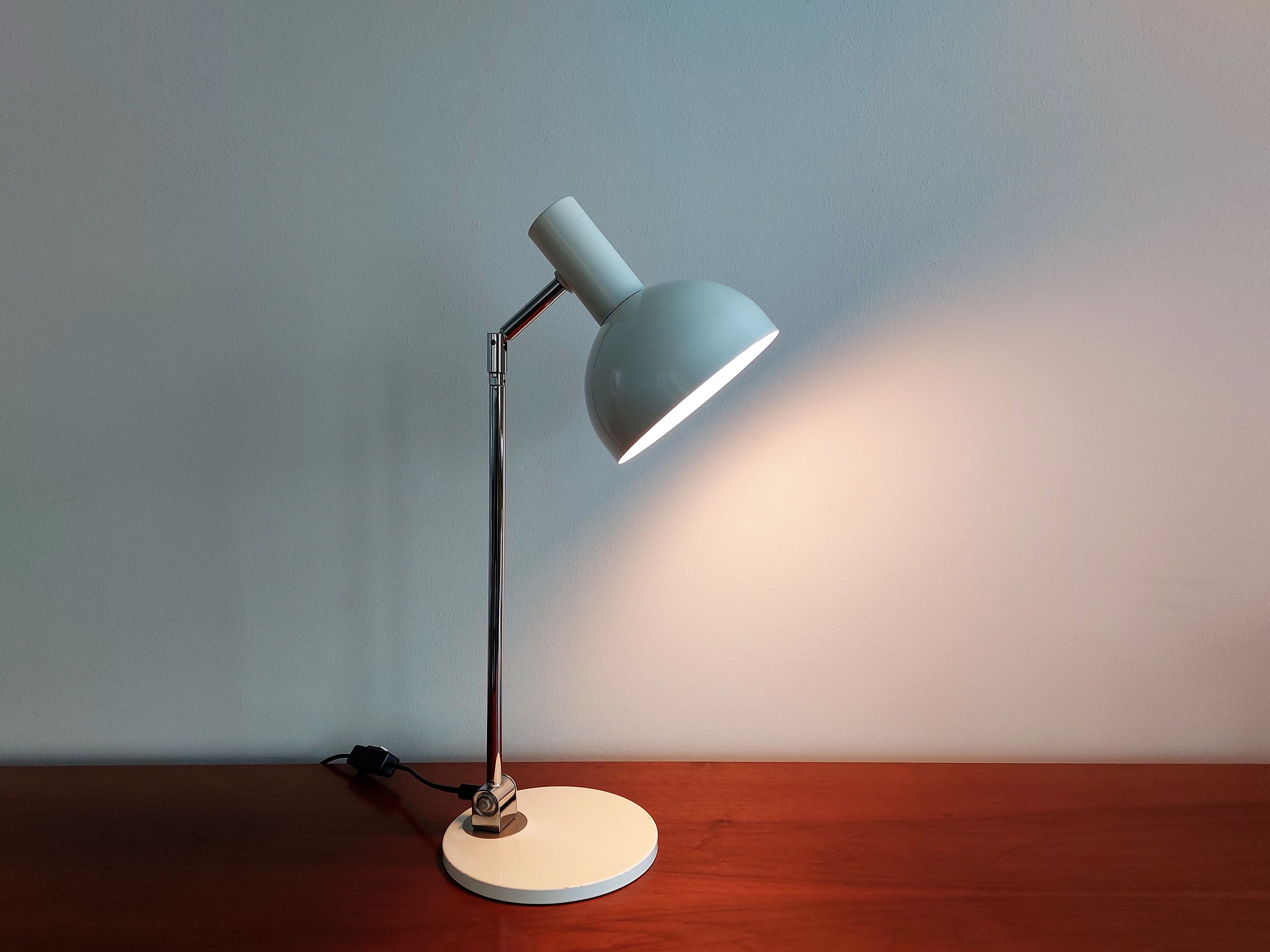 Reversible white metal and chrome table lamp, 1960's