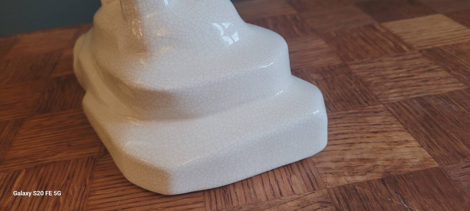 Cracked ceramic bear 1930