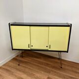Buffet vintage en formica jaune pieds eiffel
