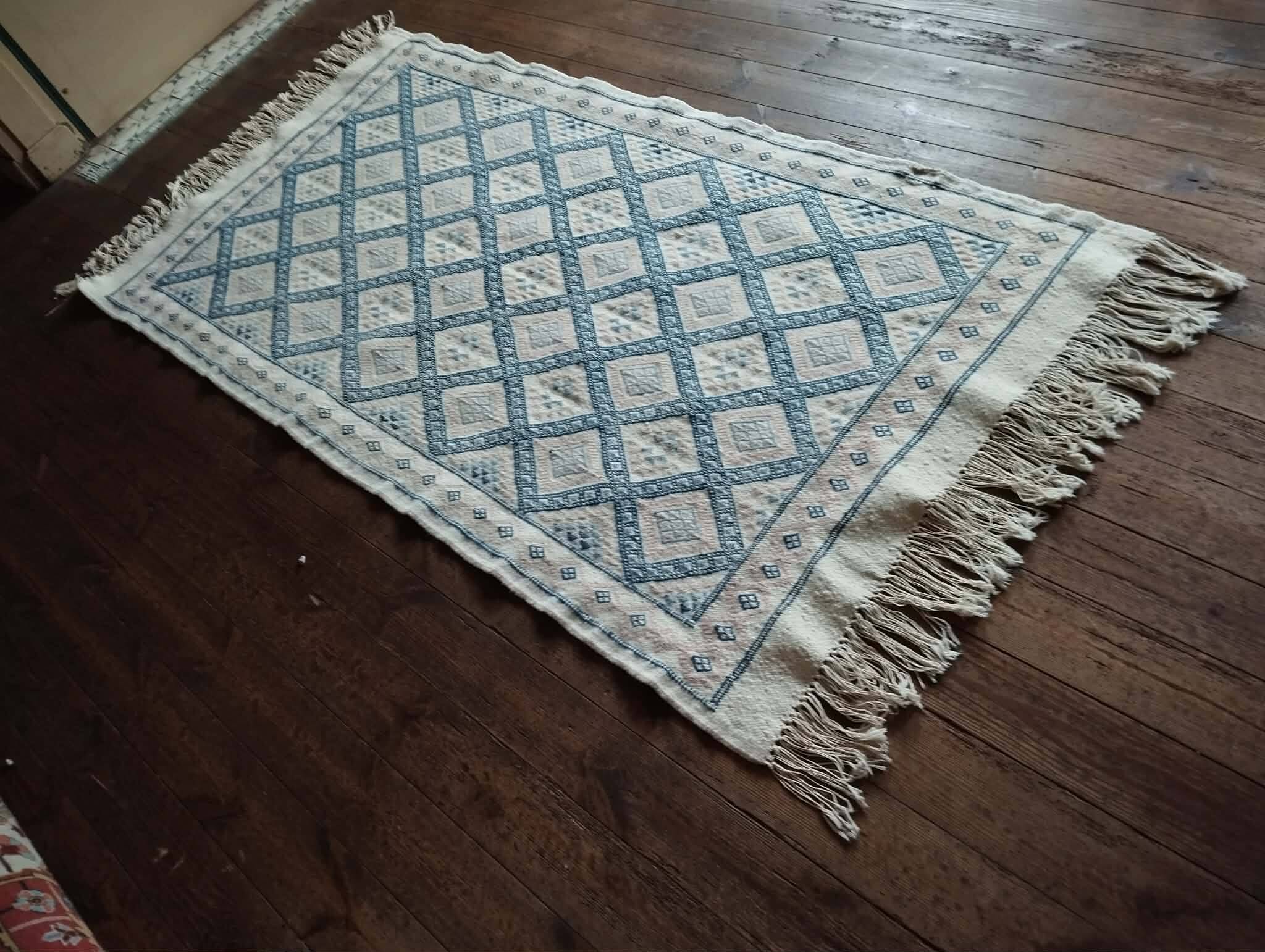 Handmade Berber Kilim Kairouan 203x102cm