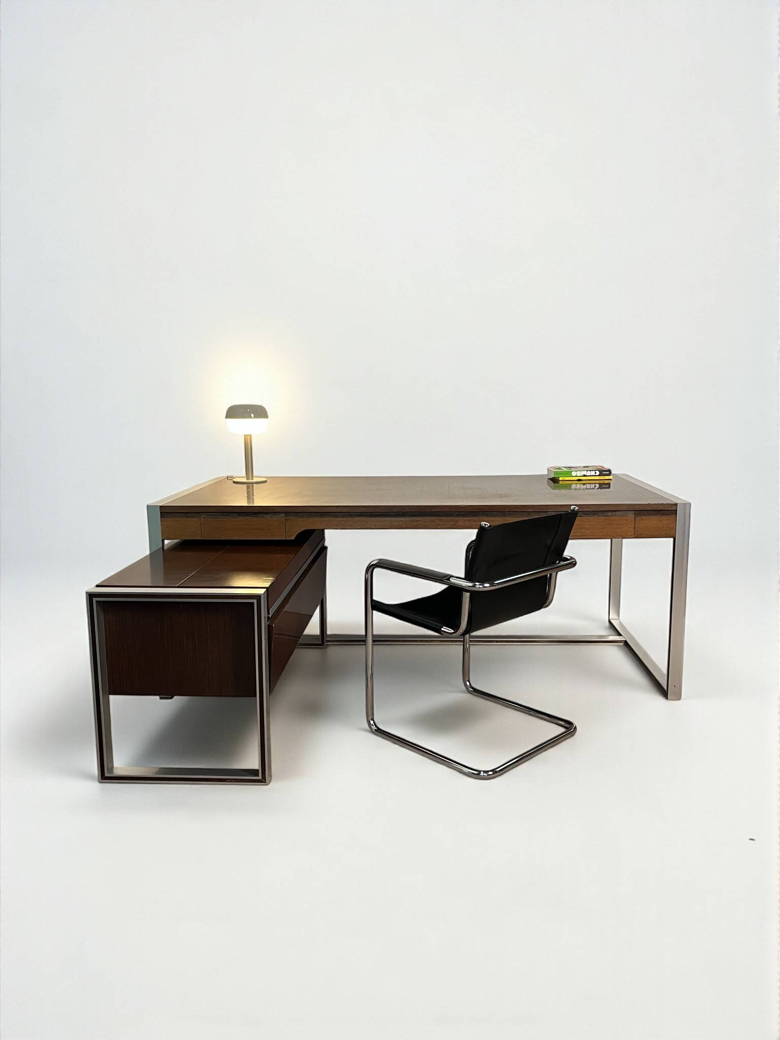 Minister's desk set + sideboard, Claude Gaillard for Ligne Roset, 1970
