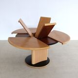 Vintage SM32 dining table by Skovby