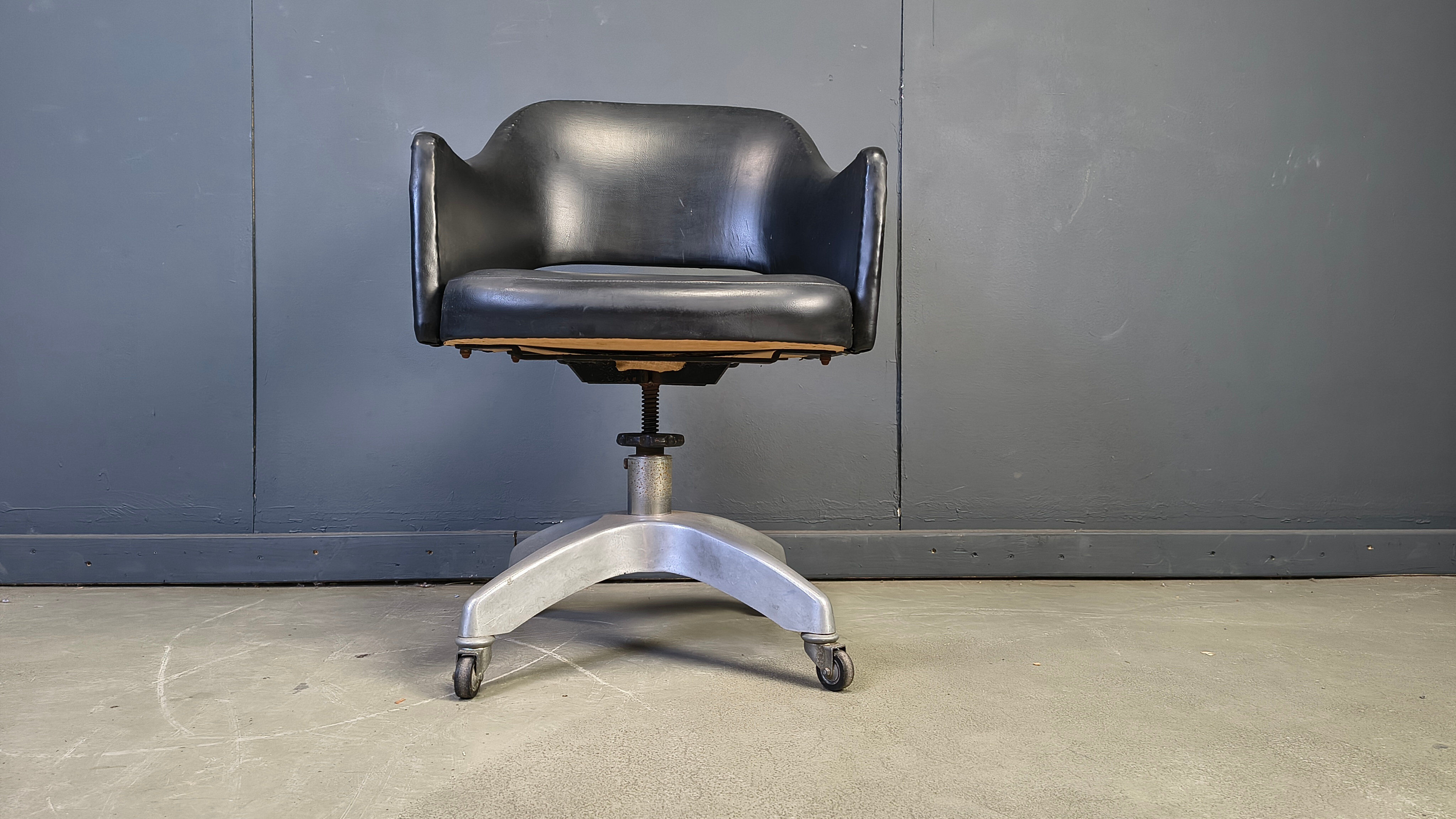 Mid century desk chair, 1950s