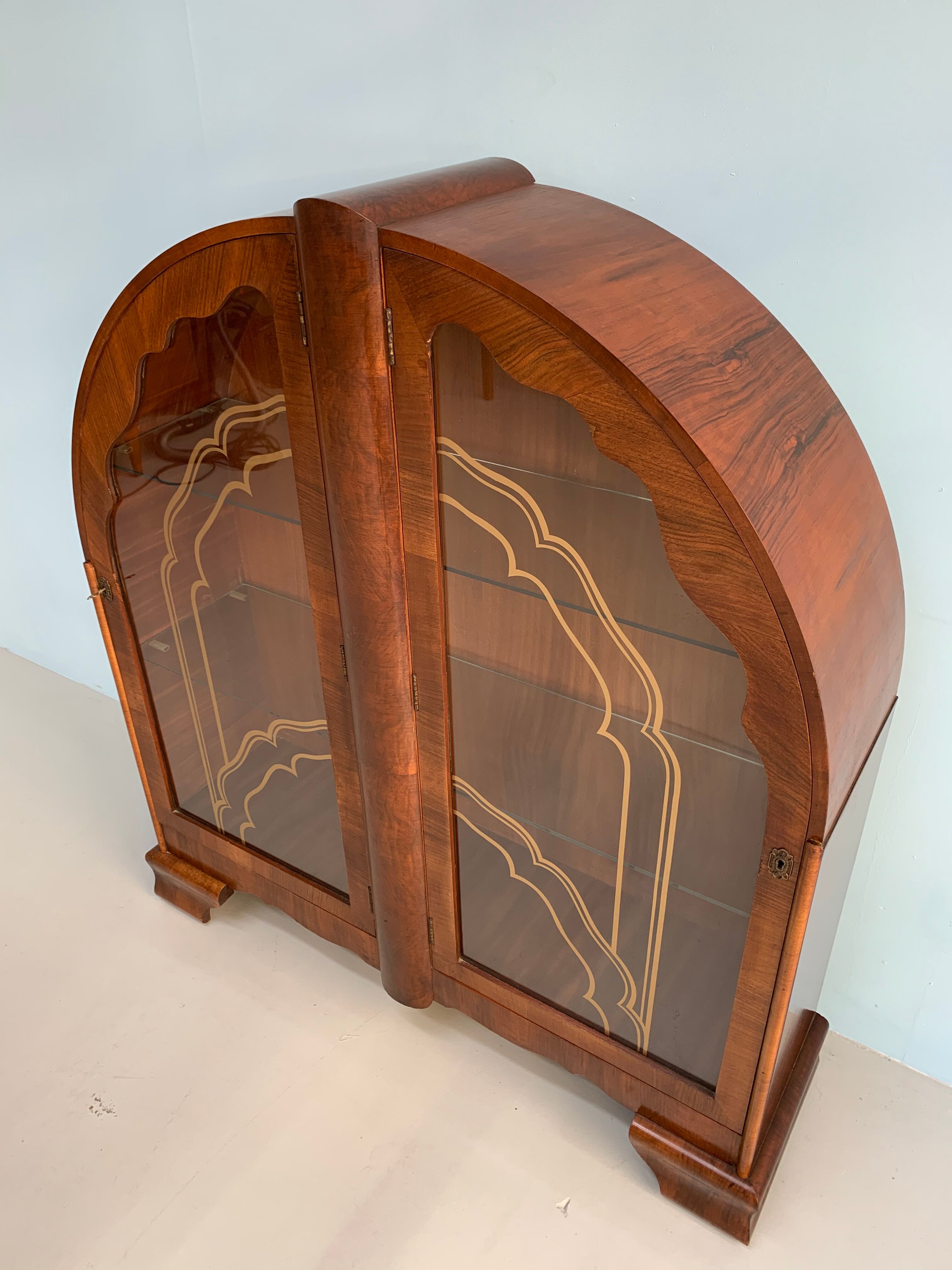 Vintage Art Deco display