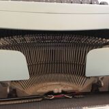 Olivetti Lettera 32 typewriter