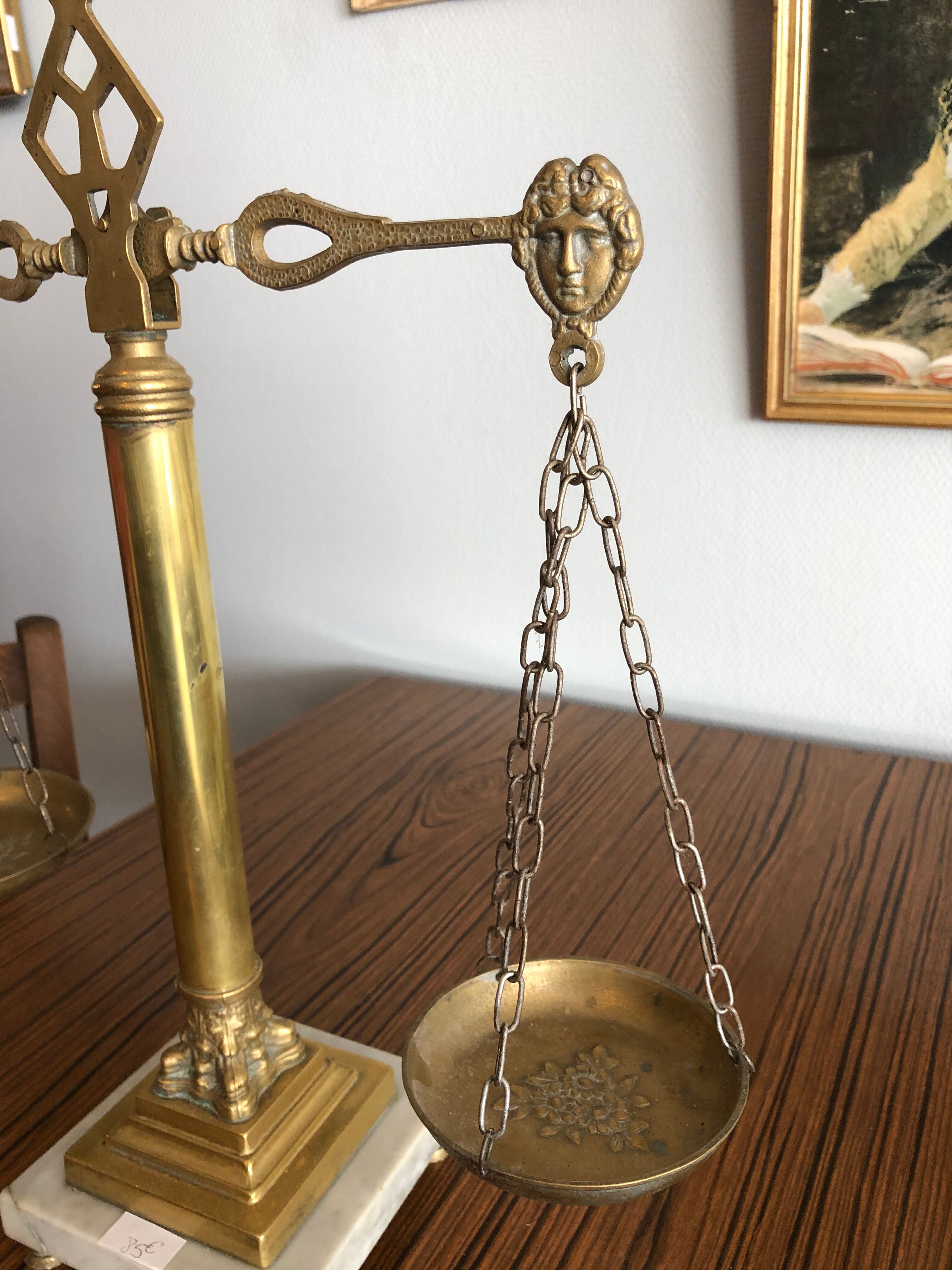 Trebuchet brass scale