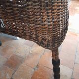 Table with turned wooden base