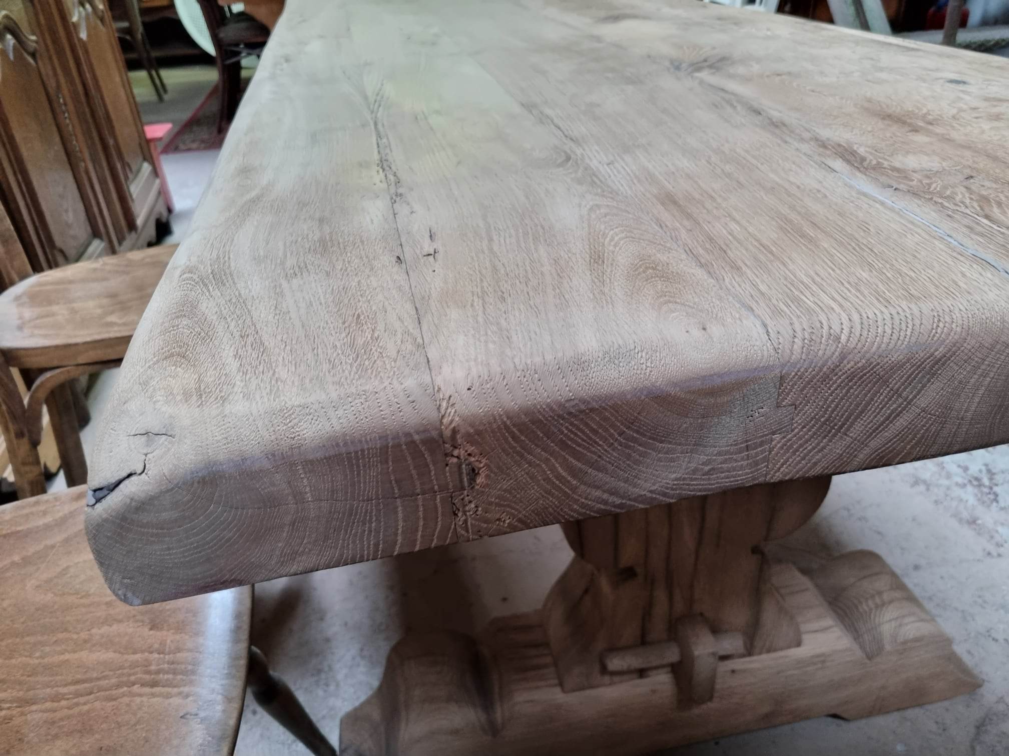 Farmhouse table