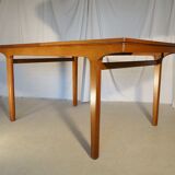 Scandinavian extendable rectangular table in blond teak