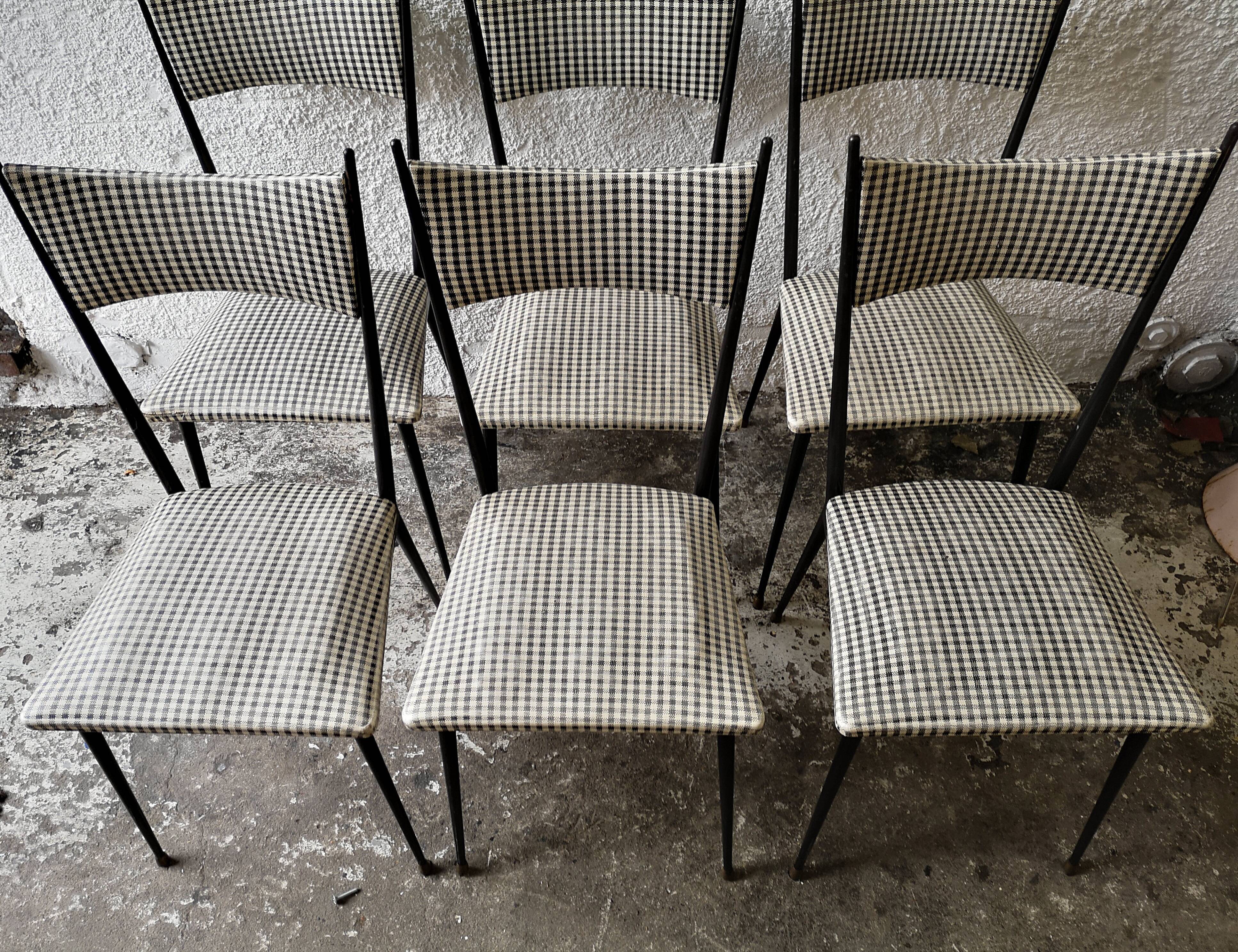 Suite de six chaises colette gueden