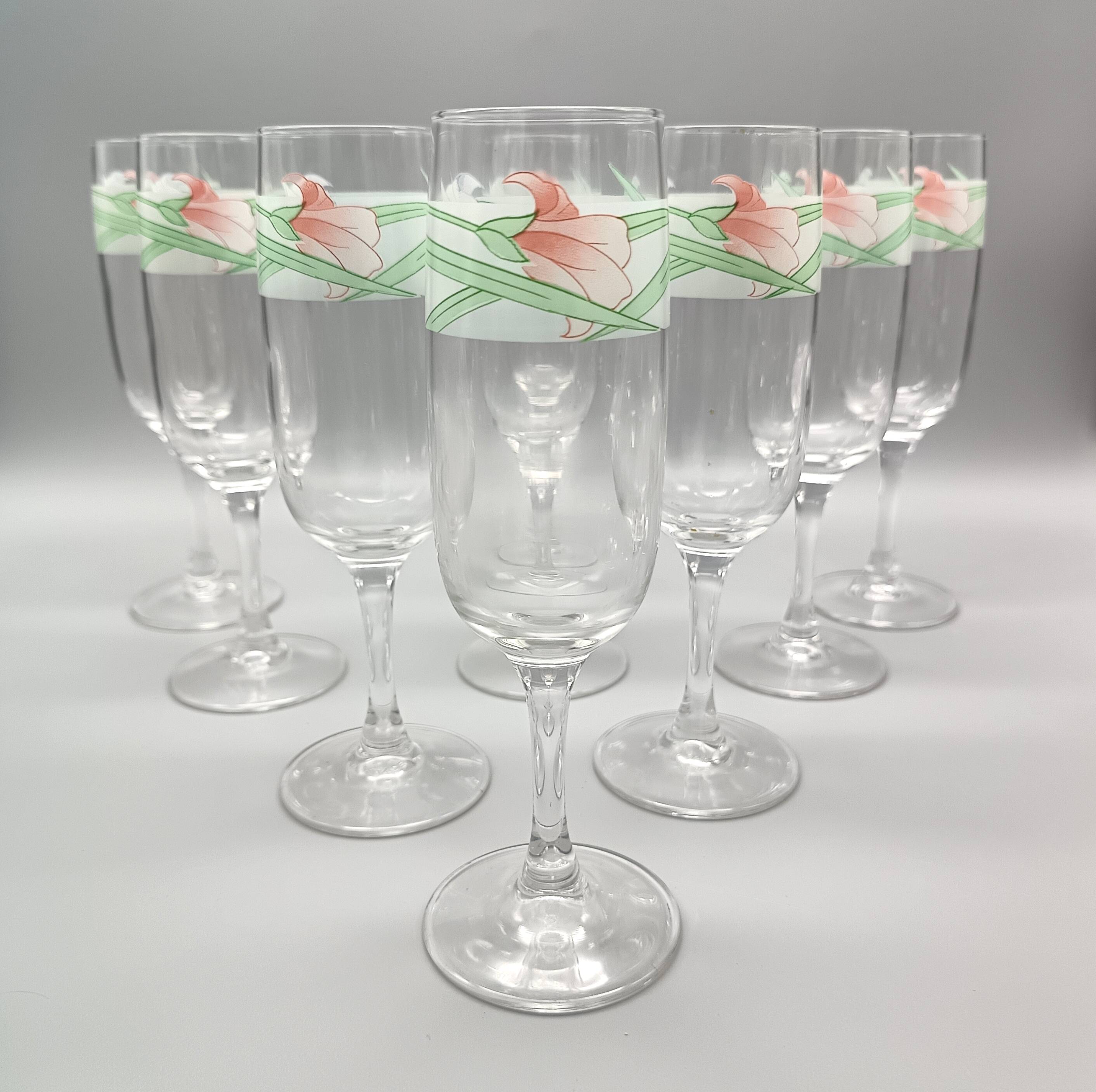 11 luminarc champagne flutes with vintage palluy motif