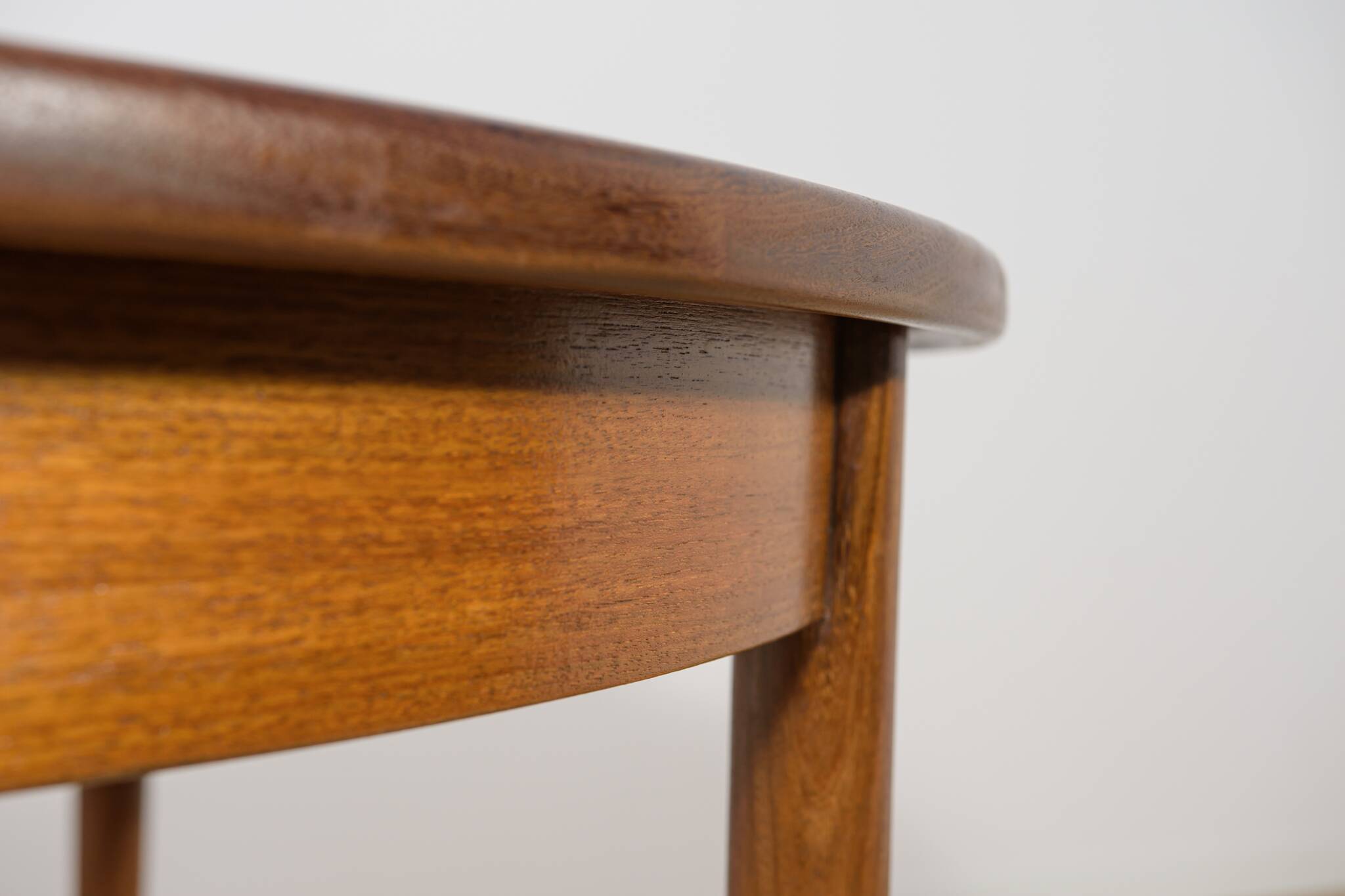 Mid-Century Teak Round Fresco Dining Table from G-Plan, United Knigdom, 1960