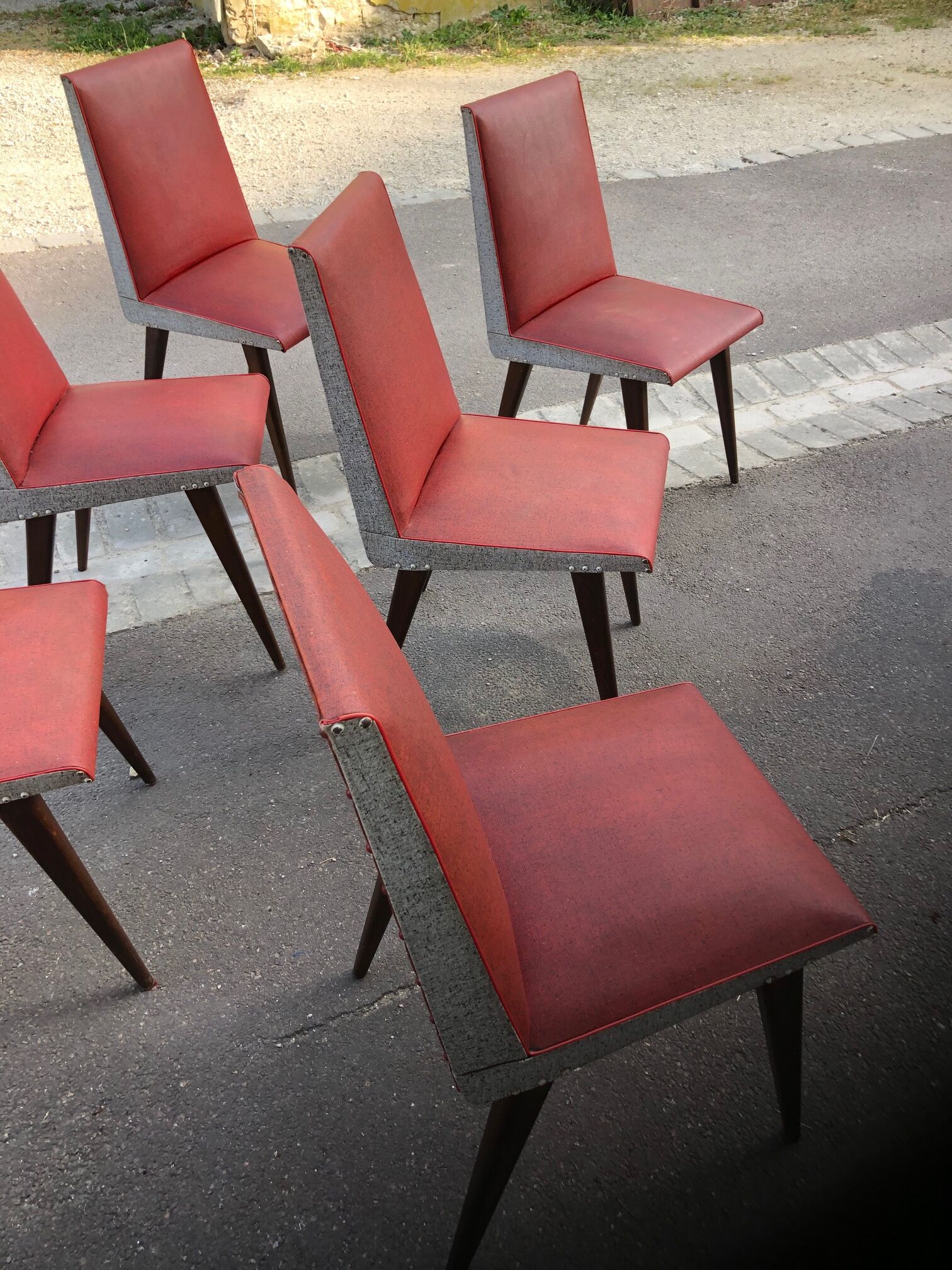 Vintage chairs skaï foot compass